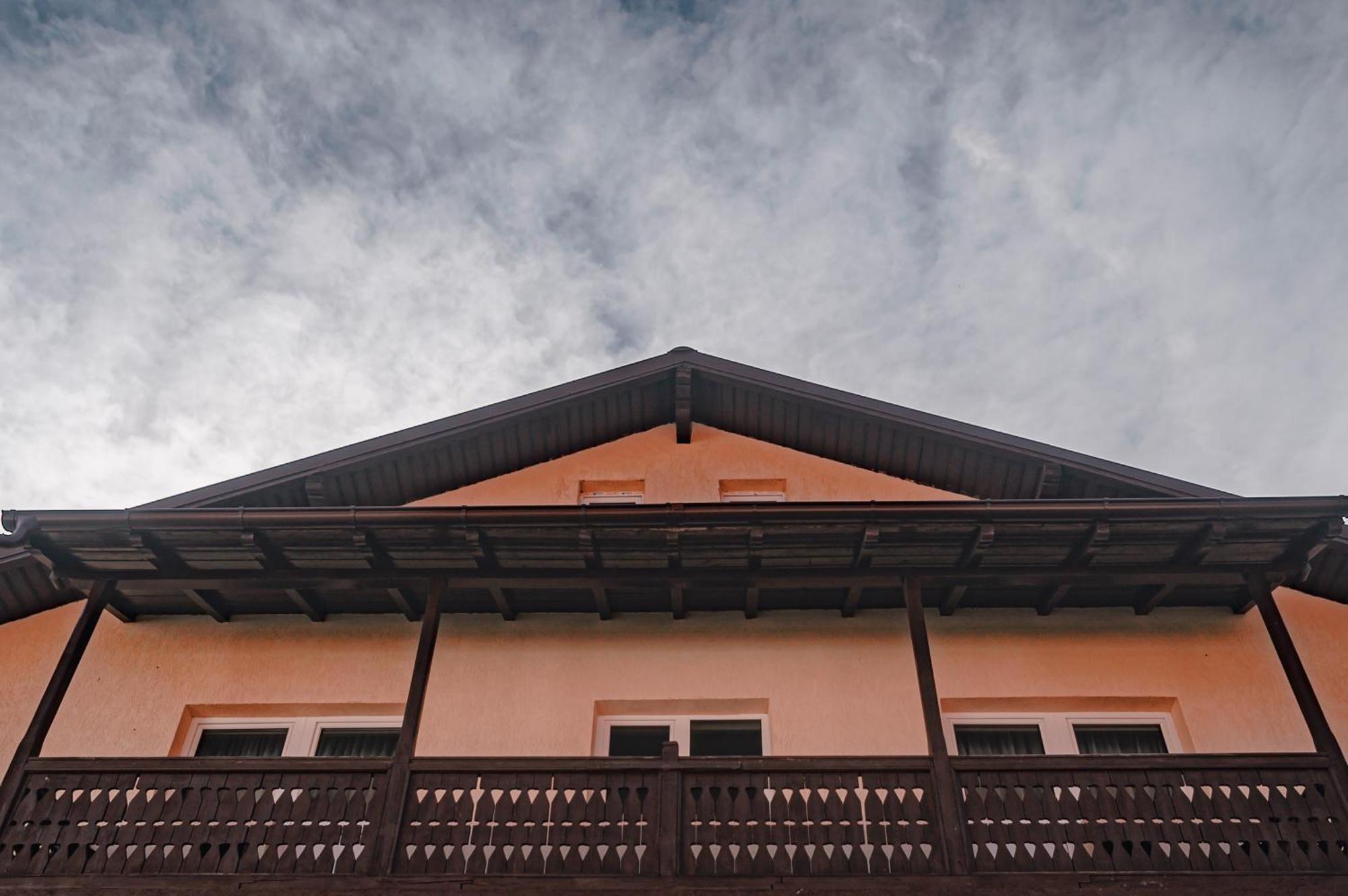 Alpine Bliss Sinaia Otel Dış mekan fotoğraf